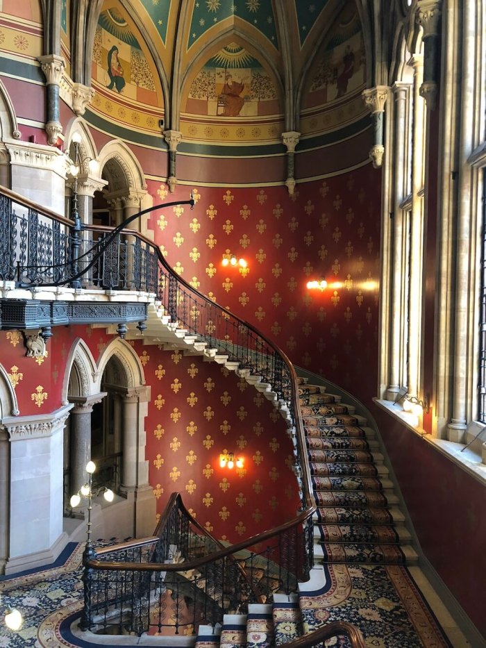 stairwell at st. pancrass renaissance hotel in london king's cross