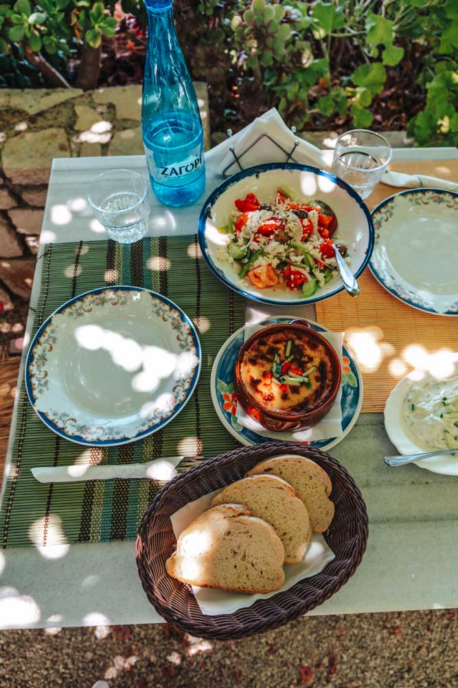 Best family run Restaurants in Himare