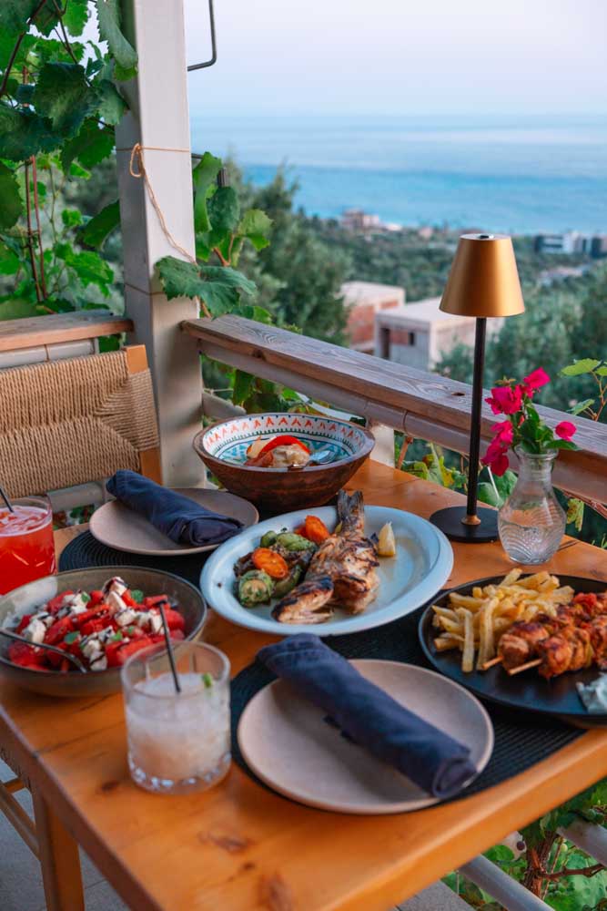 restaurants in Himare albania