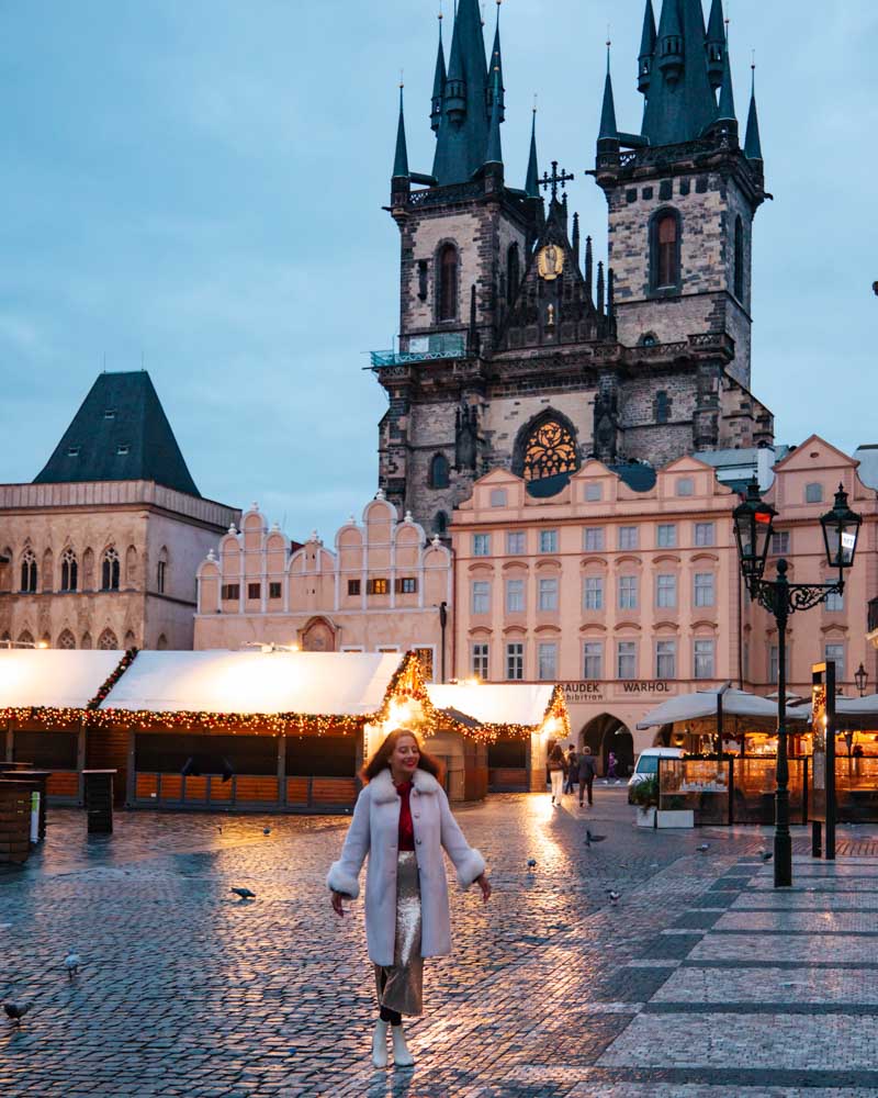 prague old town square 