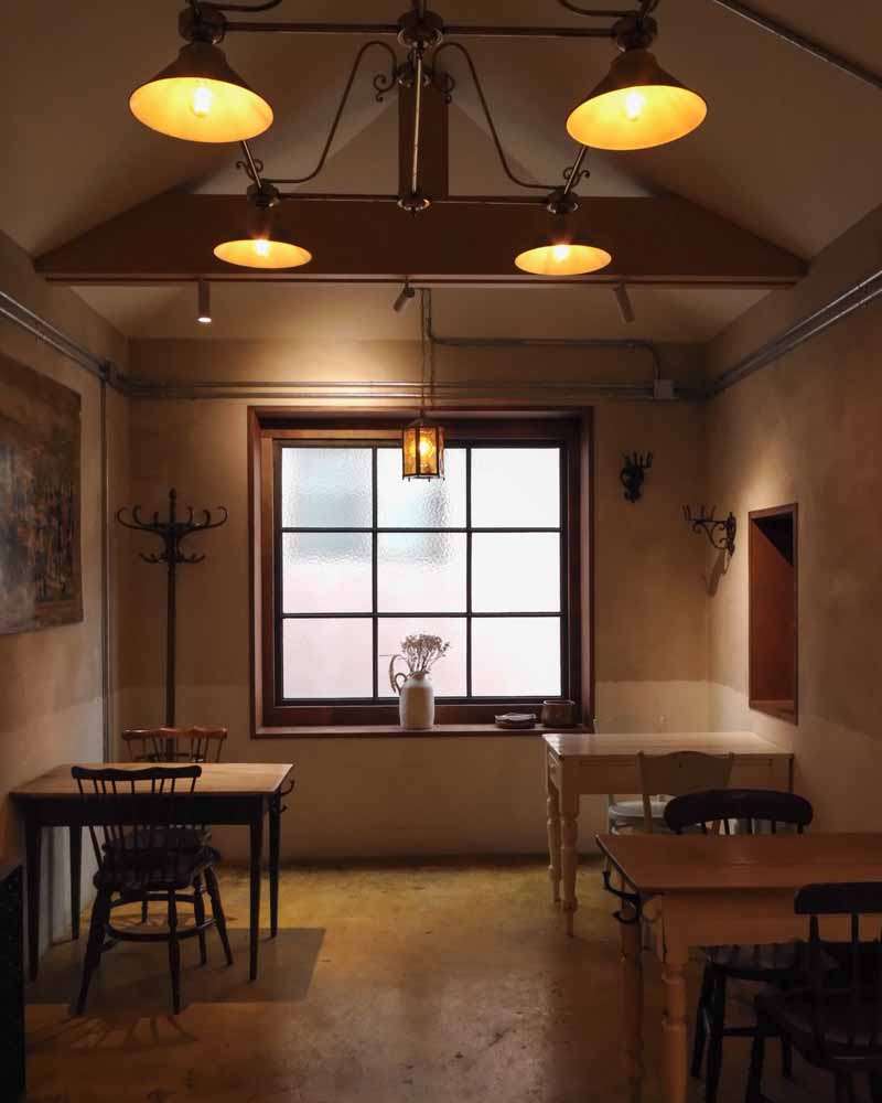 Cozy cafe interior of a cafe in Seoul called Camel