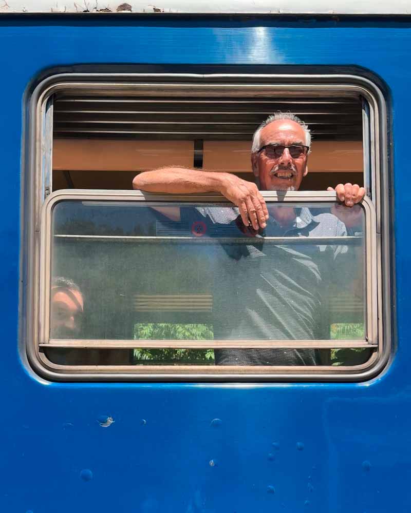 douro valley scenic train open windows